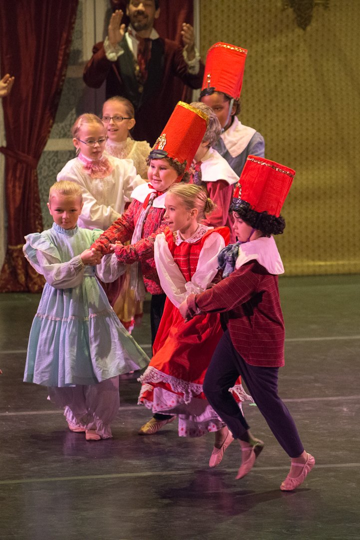 nutcracker121205899.jpg