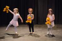 dance13050822_small.jpg