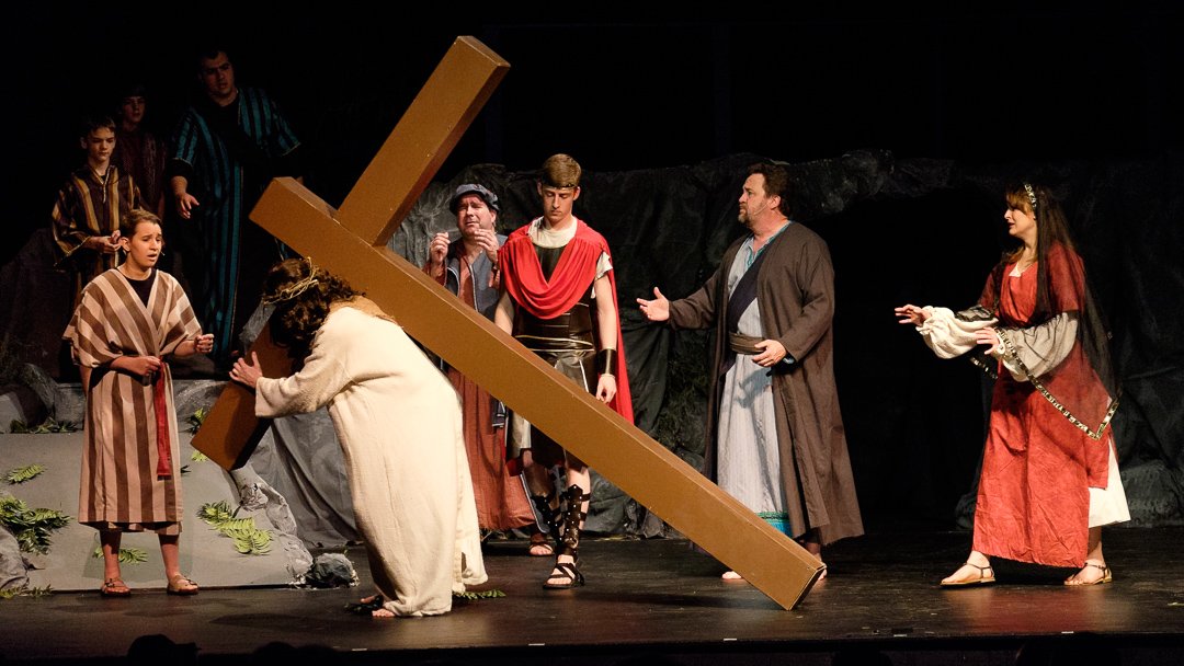 jcs15042740.jpg