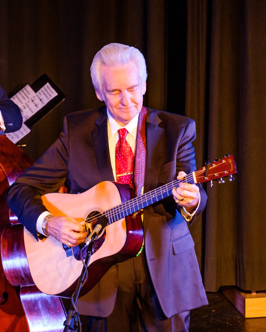 delmccouryband16122436.jpg