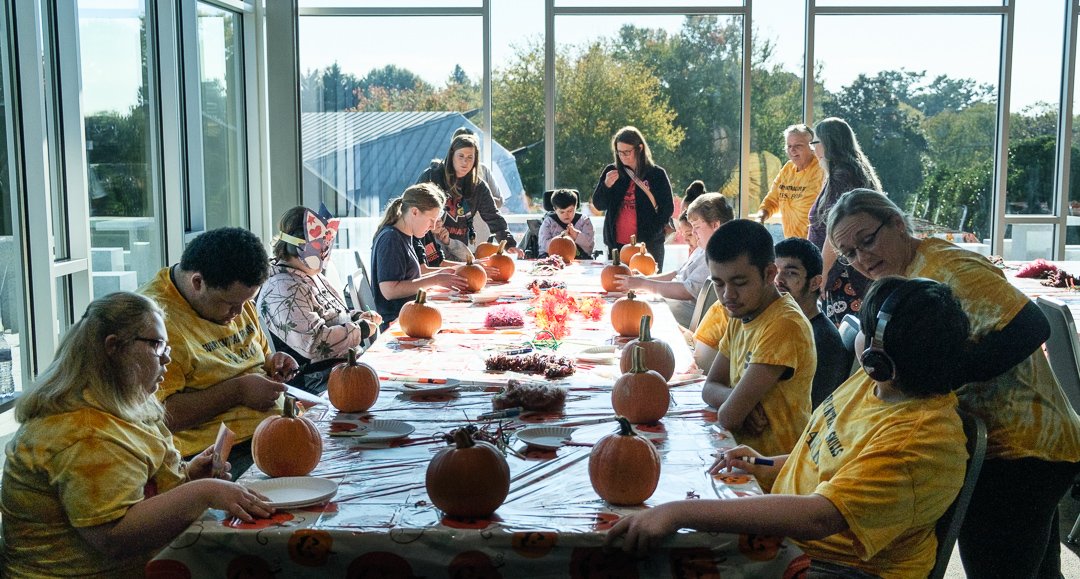 pumpkinworkshop23103.jpg