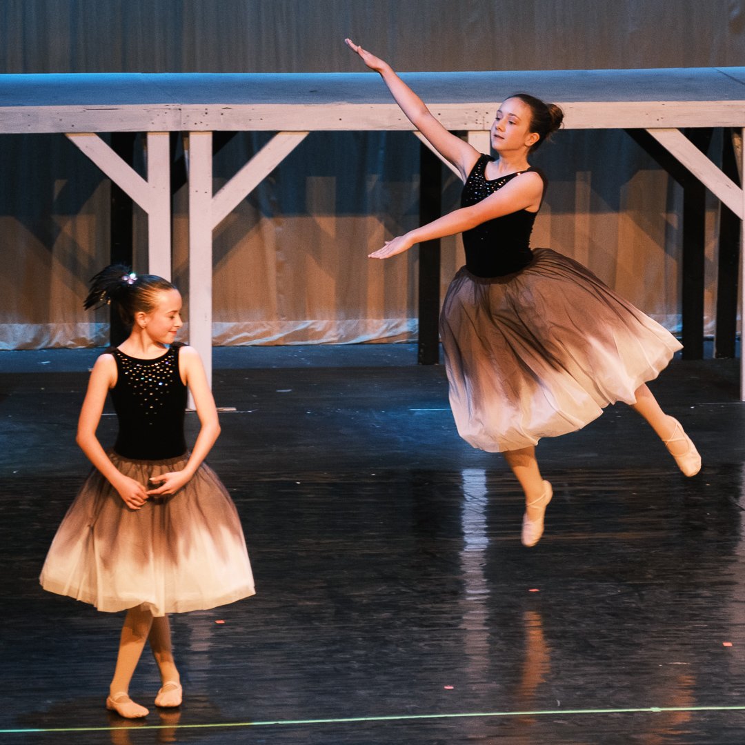 dancerecital2305186.jpg