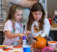 pumpkinworkshop231048_small.jpg