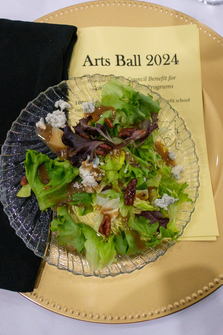 artsball2402157of201.jpg