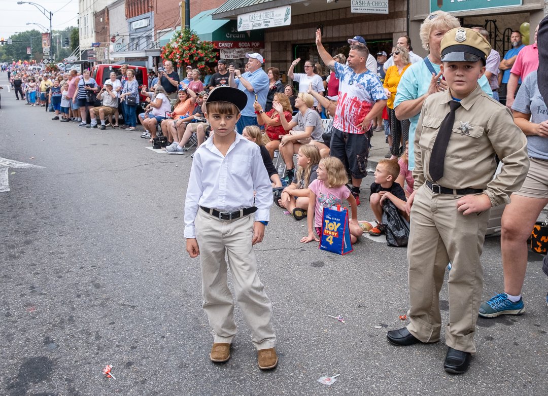 parade190995.jpg