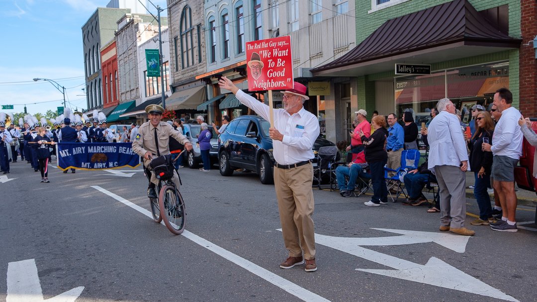 parade210932.jpg