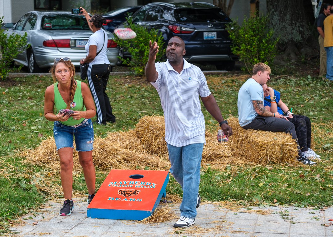 cornhole240912.jpg