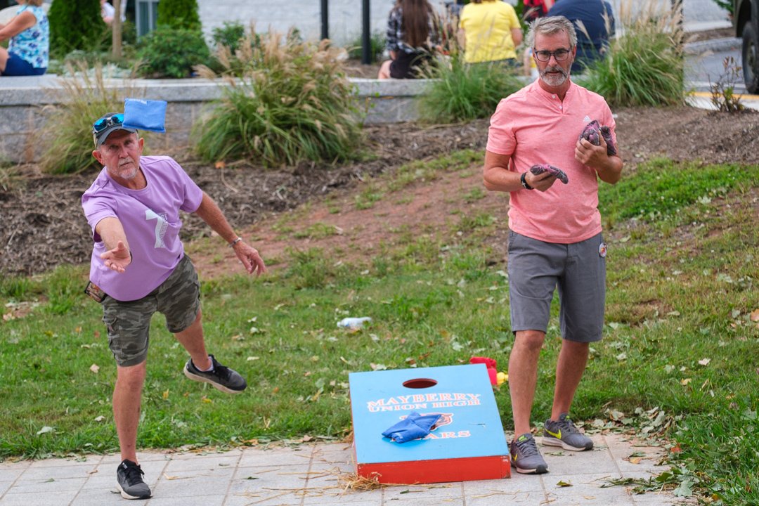 cornhole240918.jpg