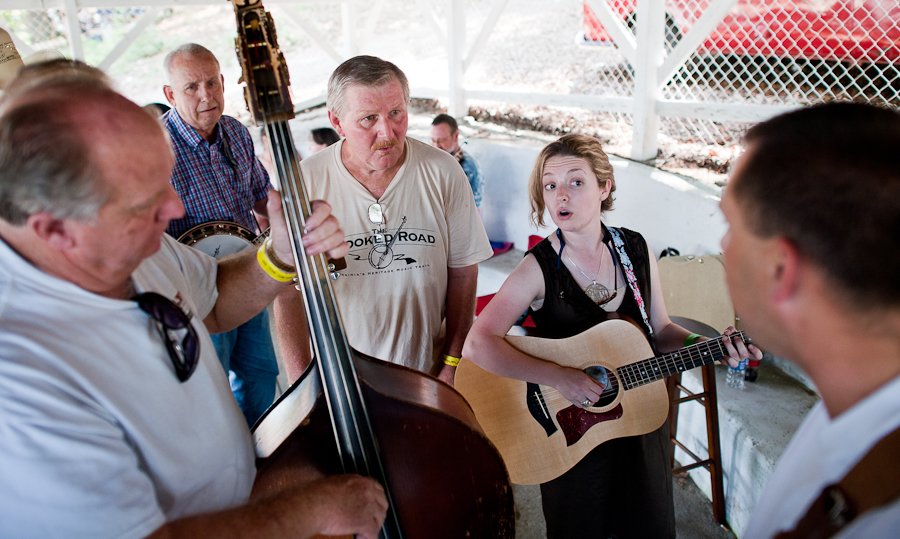 fiddle06110402.jpg