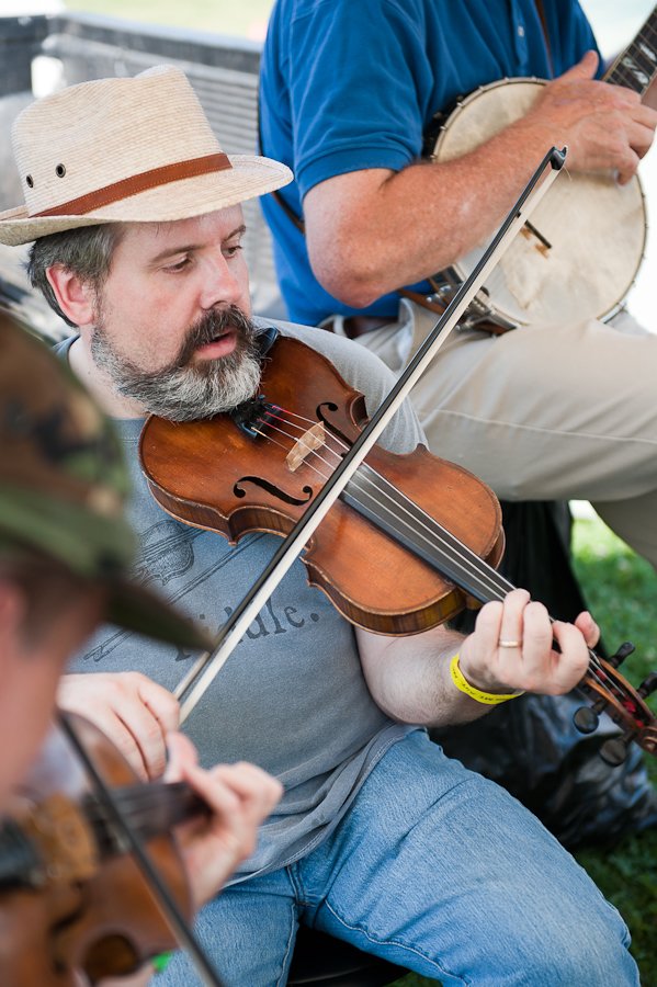 fiddle06110553.jpg