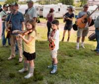 fiddlersconvention18063907_small.jpg