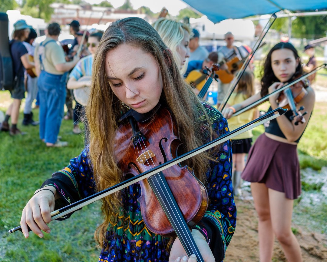 fiddlersconvention18063947.jpg